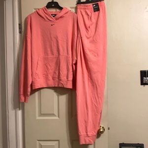 Best 25+ Deals for Nike Sweat Suit 